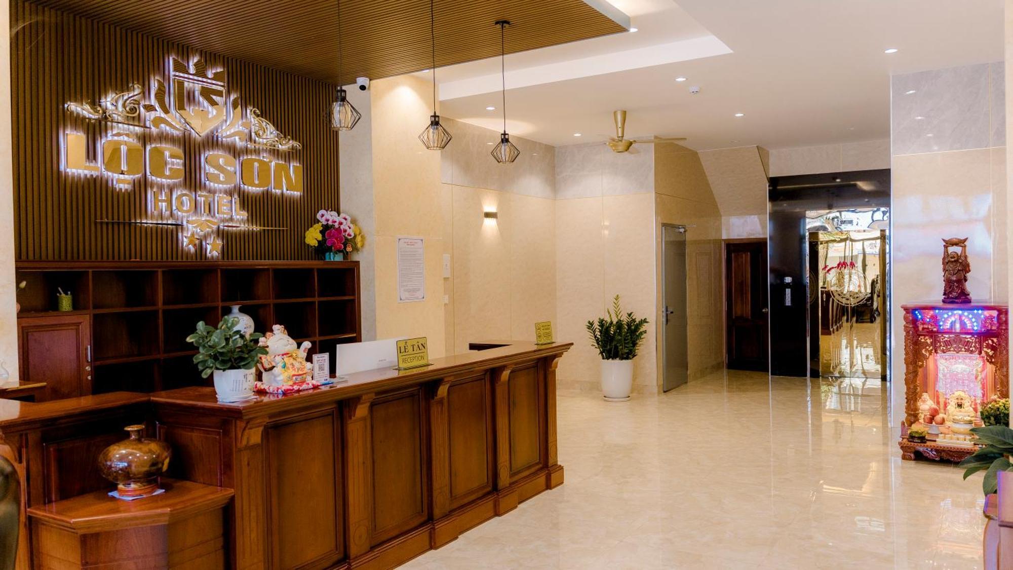 Loc Son Hotel Buôn Ma Thuột Ngoại thất bức ảnh